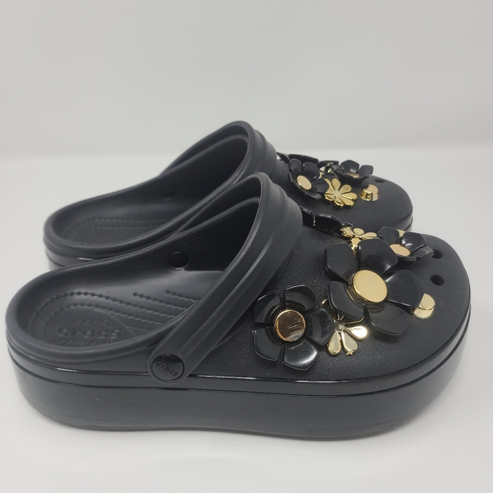 COPY - Black trim with gold jibbitz